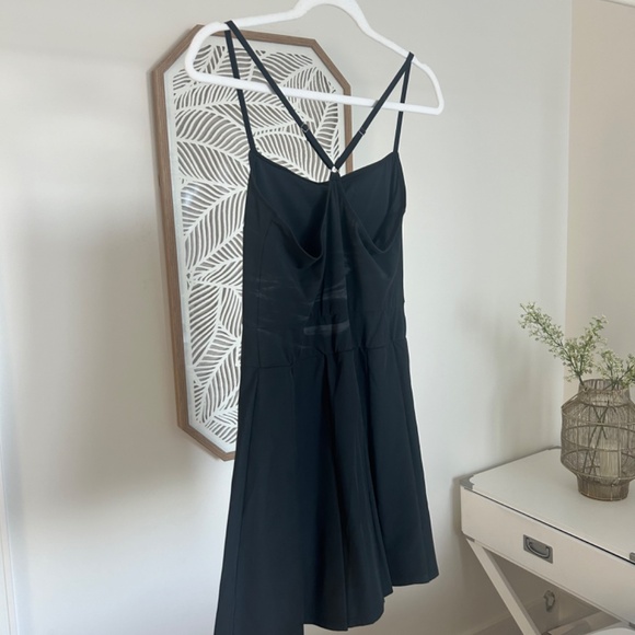 Abercrombie and Fitch traveller Dress - Picture 2 of 5